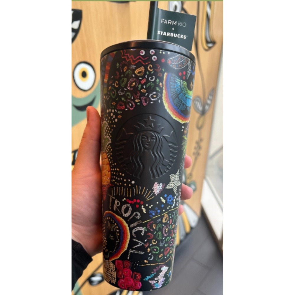 New Starbucks X Farm Rio  Borogodo 24 Oz Cold Cup Rainbow Tropical Ltd Edition